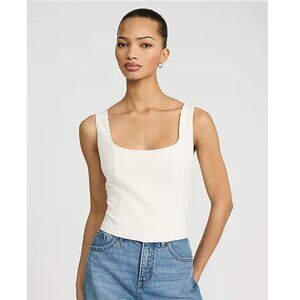 Signature Stretch Scoop Neck Tailored Tank